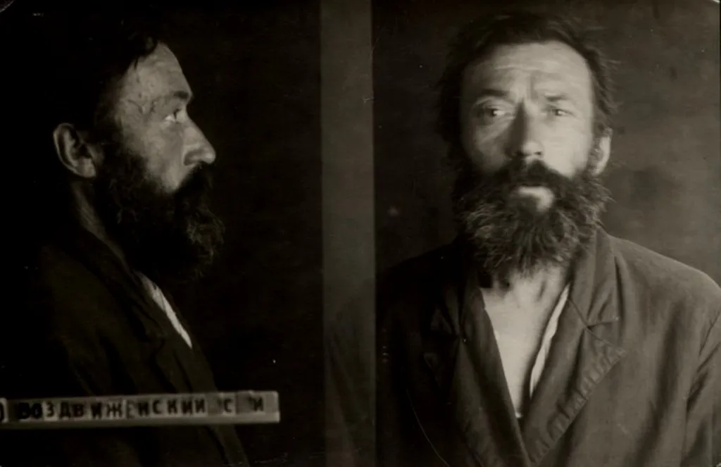 Сергей Иванович Воздвиженский Родился в 1885 г. Место рождения: Моск. обл., Красно-Пахорский р-н, с. Ивановское. Сергей Иванович Воздвиженский Родился в 1885 г. Место рождения: Моск. обл., Красно-Пахорский р-н, с. Ивановское.