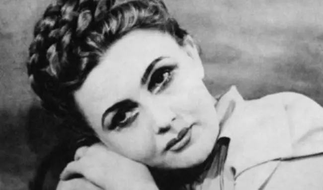 «КРЕПОСТНАЯ АКТРИСА»