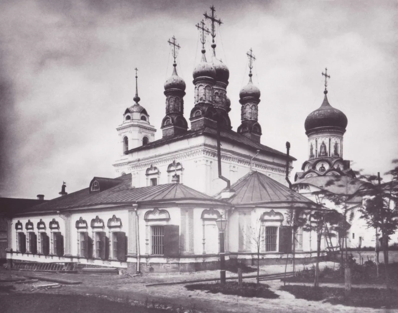 Рождественский концлагерь, Богородице-Рождественский монастырь, Рождественский монастырь (Москва)