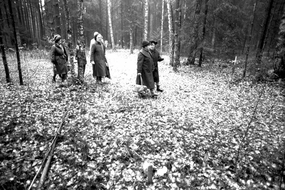 Первые посетители. 21 октября 1989 года.